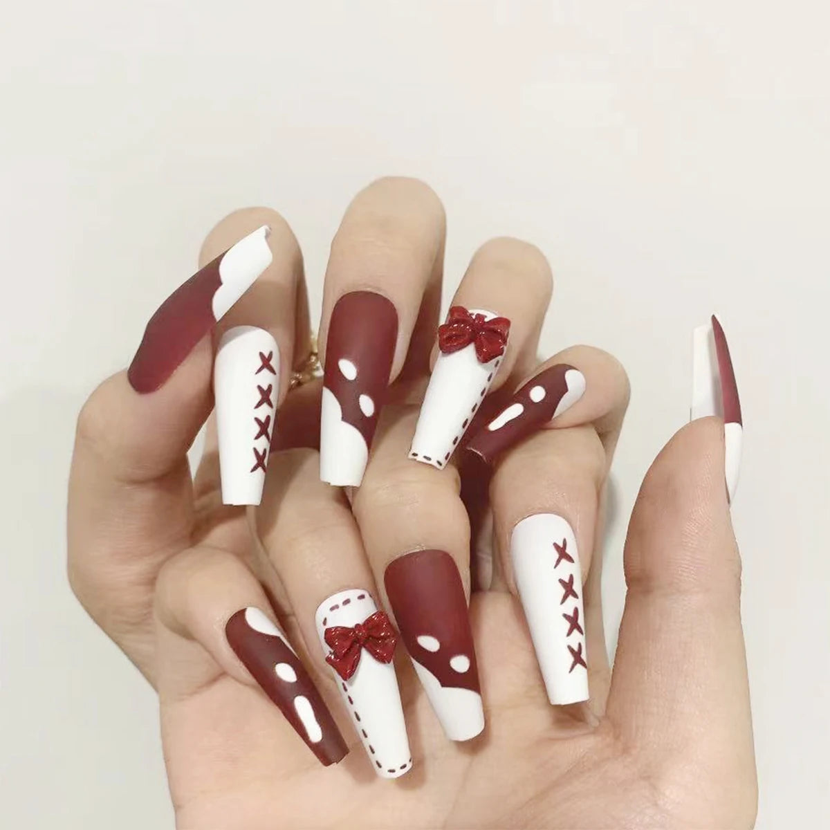 Lunro Red Blaze – Fire Marble Press-Ons | Coffin Cut Perfection
