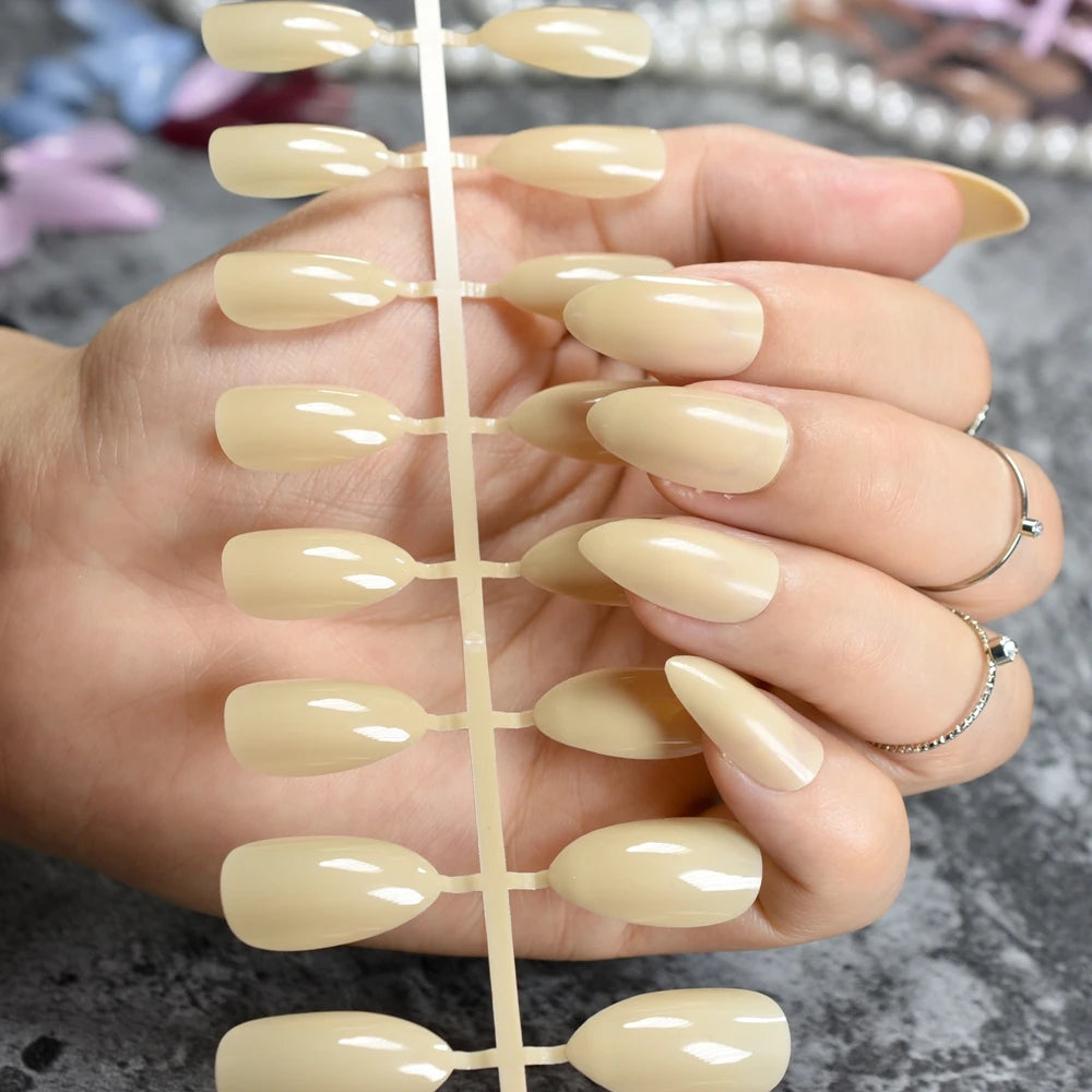 Lunro Sleek Stiletto Set – Light Brown Press-On Nails | Fashion DIY Kit